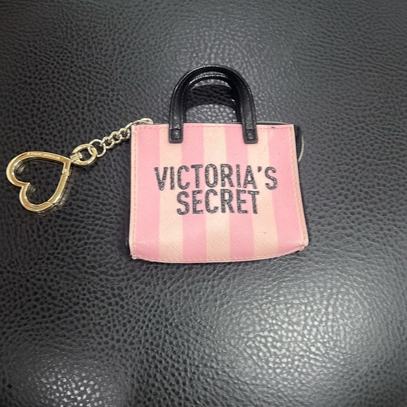 Victoria's Secret Accessories - Victoria’s Secret